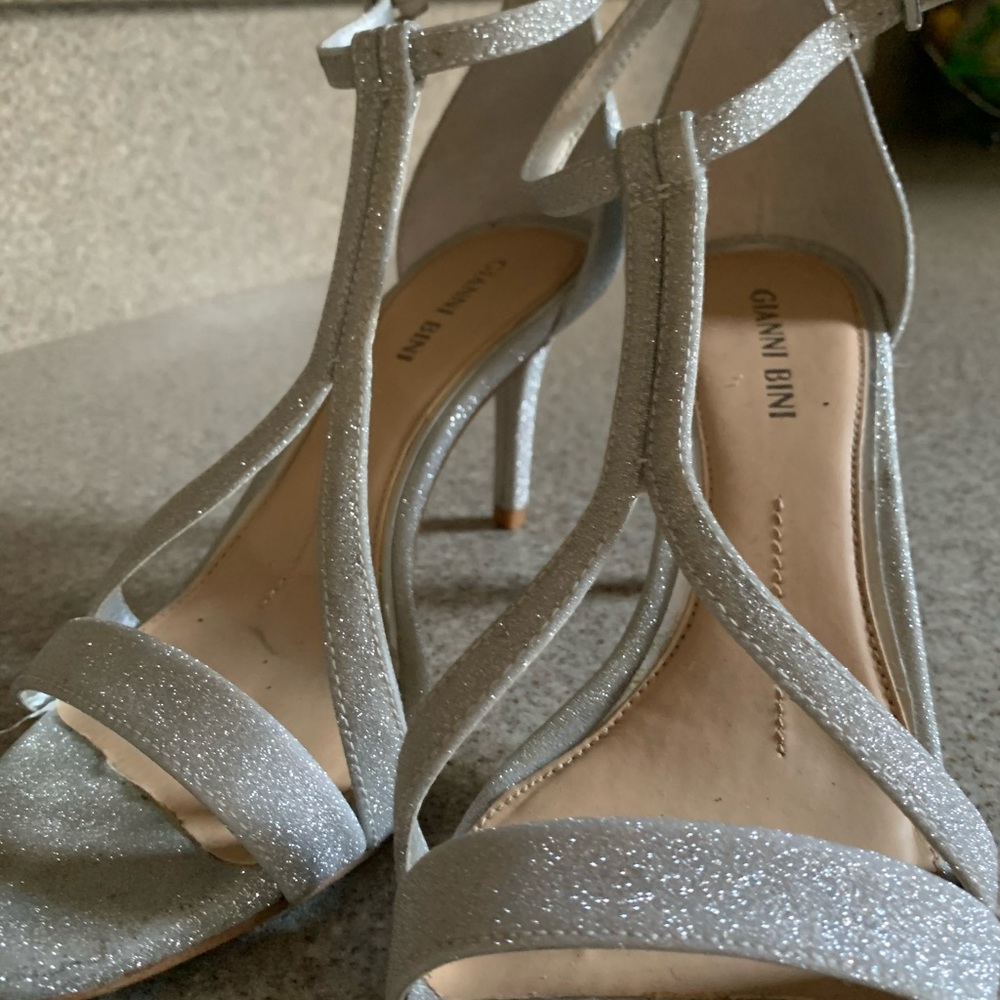 Gianni Bini Shimmering Silver Heel